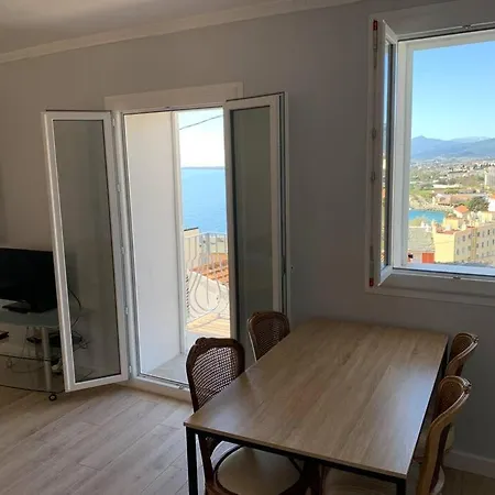 Magnifique Maison Avec Vue Hauteur De *